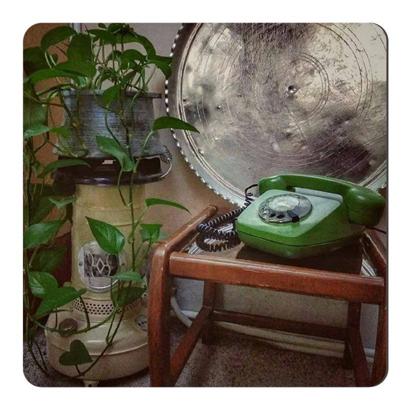مگنت مدل تلفن رومیزی دهه شصت کد A183
